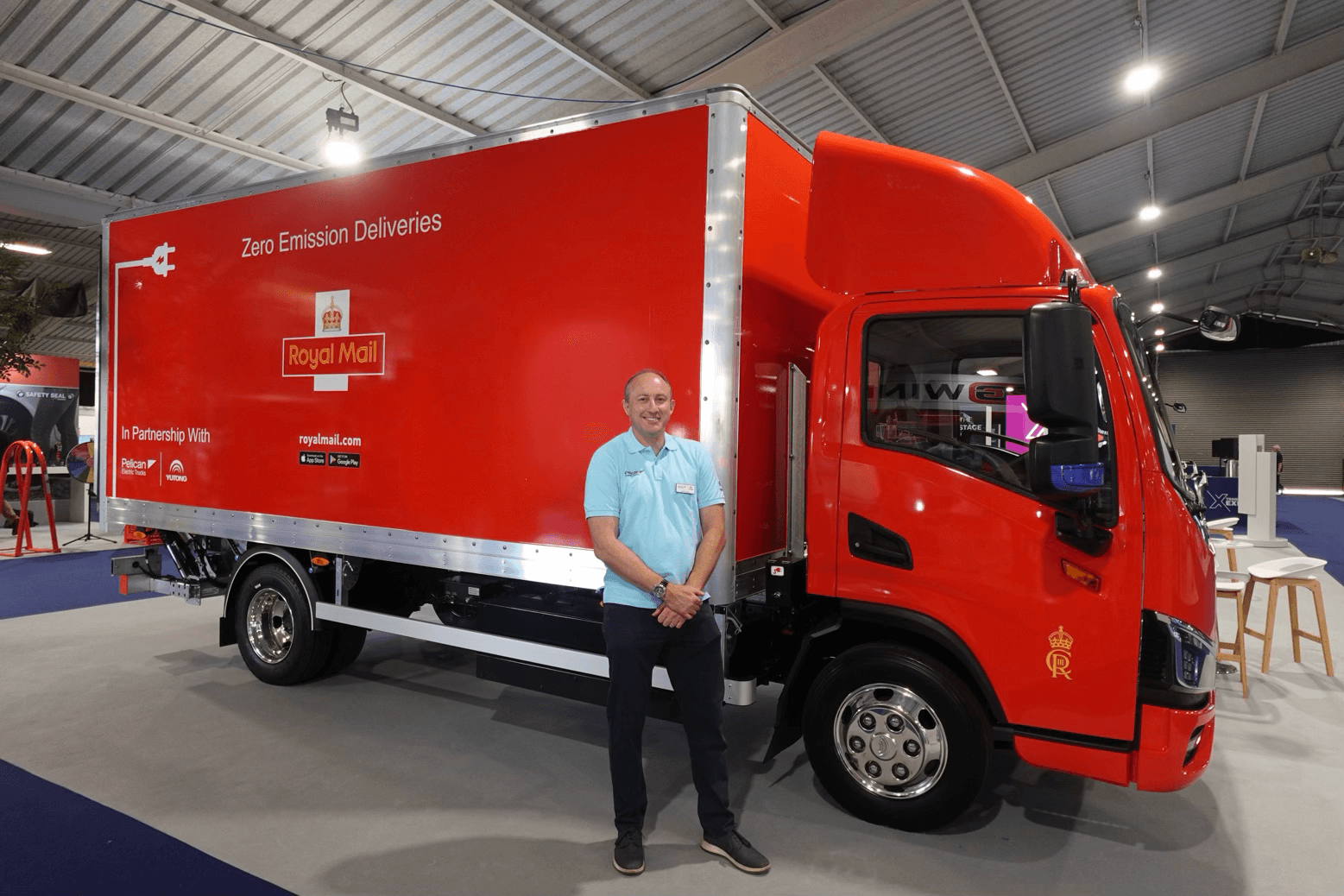 Royal Mail to Trial Yutong TE7 eHGV with Pelican Electric Trucks